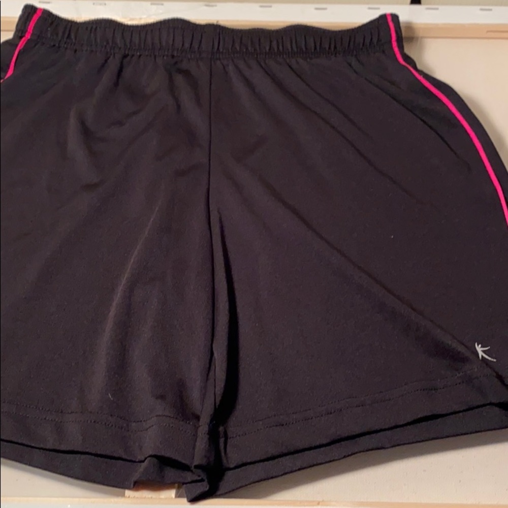 Danskin Now girls shorts